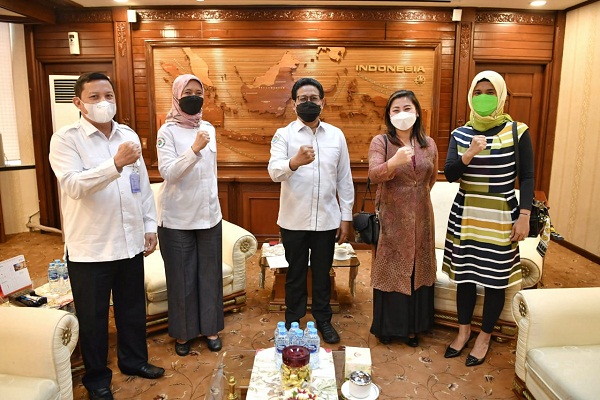 Gus-Menteri-Ajak-Vale-Indonesia-Tingkatkan-Kerjasama-Bangun-Desa